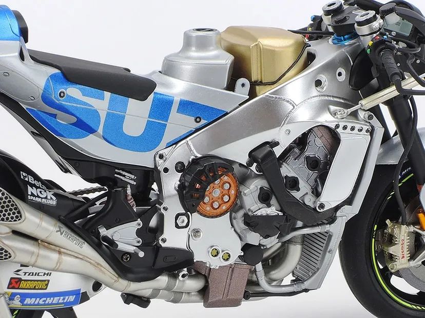 Suzuki Ecstar GSX-RR '20 1/12 Kit di Montaggio Tamiya - 14139