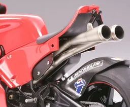Ducati Desmosedici Capirossi 1/12 Kit di Montaggio Tamiya