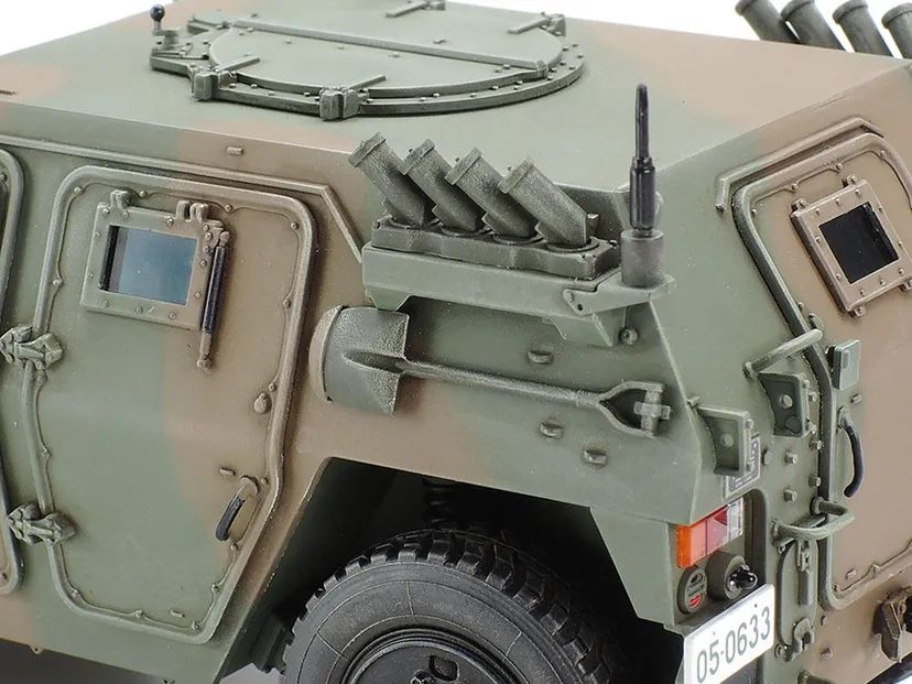 Jgsdf Light Armored Vehicle 1/35 Kit di Montaggio Tamiya