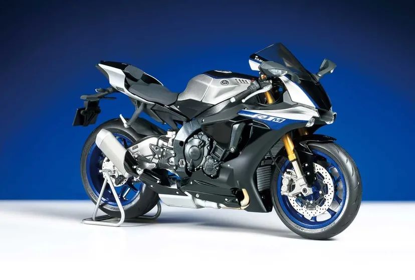 Yamaha YZF-R1M 1/12 Kit di Montaggio Tamiya
