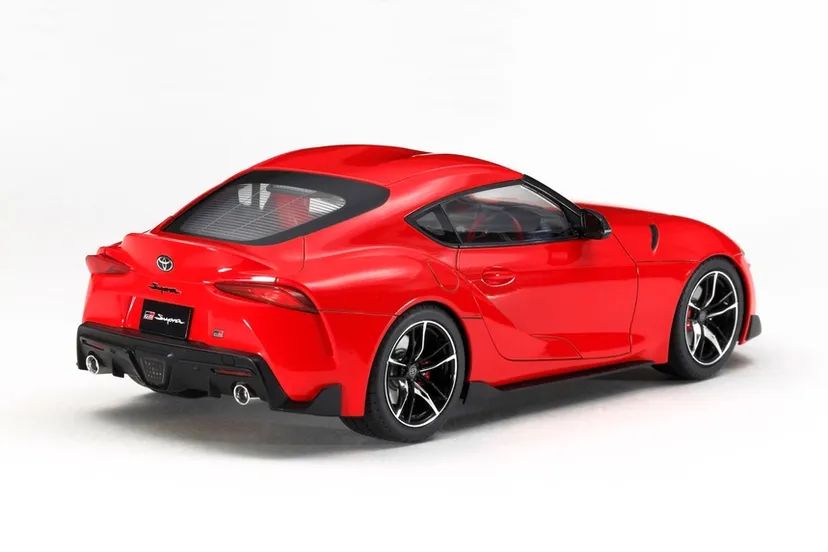 Toyota Gr Supra 1/24 Kit di Montaggio Tamiya