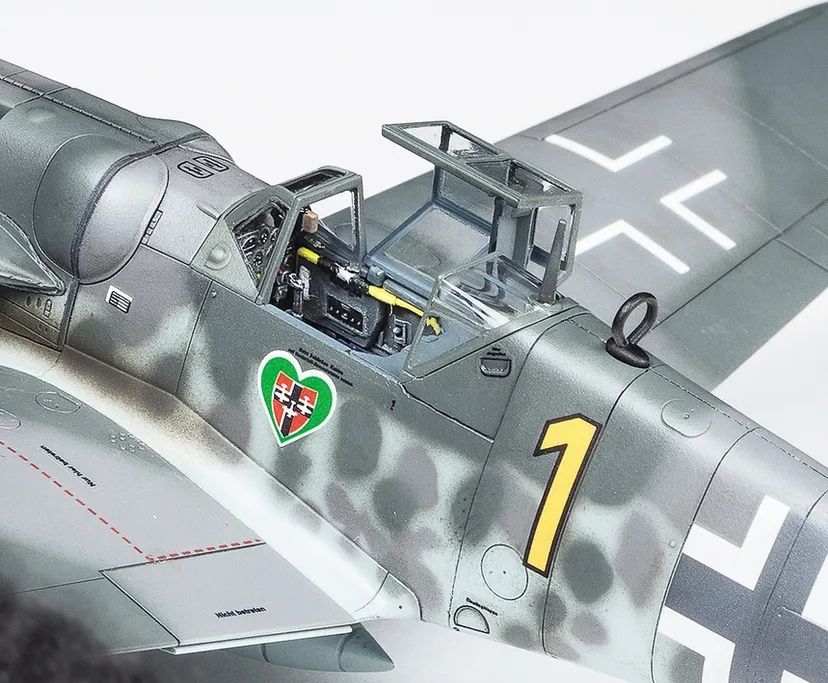 Messerschmitt Bf109 G-6 1/72 Kit di Montaggio Tamiya