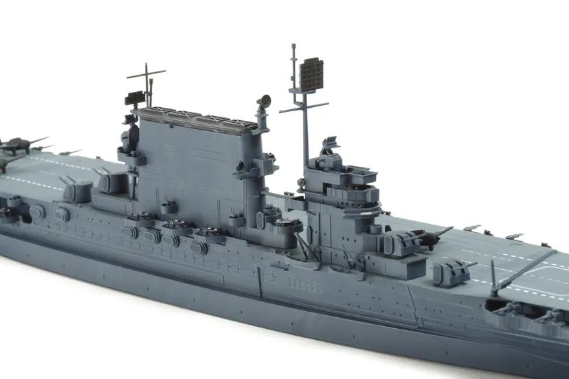 US Aircraft Carrier Saratoga (CV-3) 1/700 Kit di Montaggio Tamiya