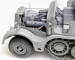 German 18T Heavy Half Track "Famo" 1/35 Kit di Montaggio Tamiya - 35239