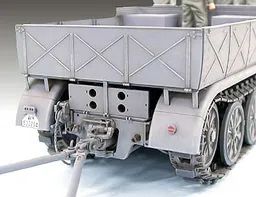 German 18T Heavy Half Track "Famo" 1/35 Kit di Montaggio Tamiya - 35239
