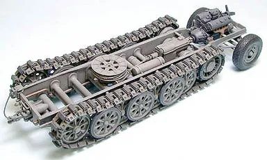 German 18T Heavy Half Track "Famo" 1/35 Kit di Montaggio Tamiya - 35239