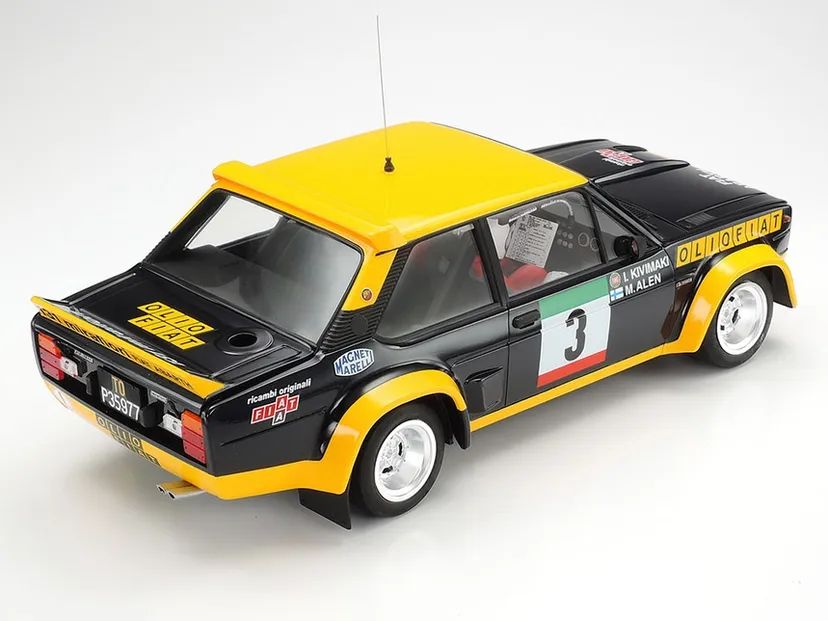 131 Abarth Rally Olio Fiat 1/20 Kit di Montaggio Tamiya