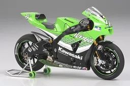 Kawasaki Ninja ZX-RR 1/12 Kit di Montaggio Tamiya