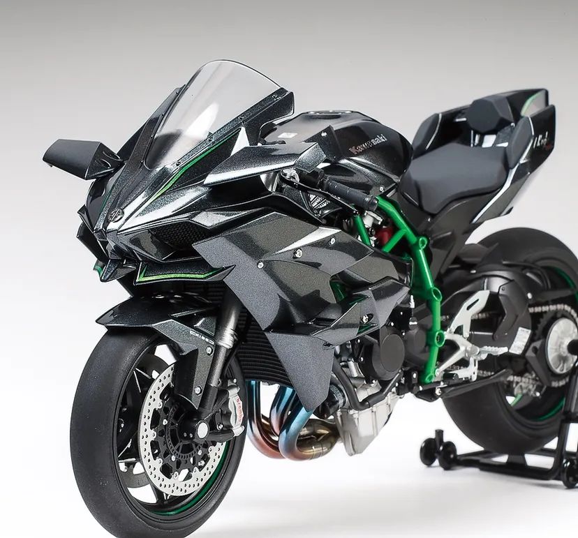 Kawasaki Ninja H2R 1/12 Kit di Montaggio Tamiya