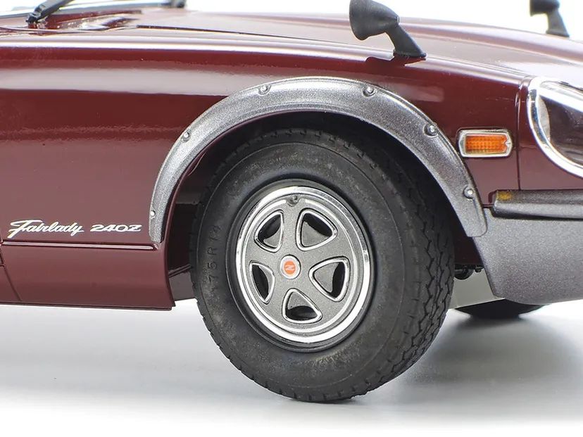 Nissan Fairlady 240ZG 1/24 Kit di Montaggio Tamiya