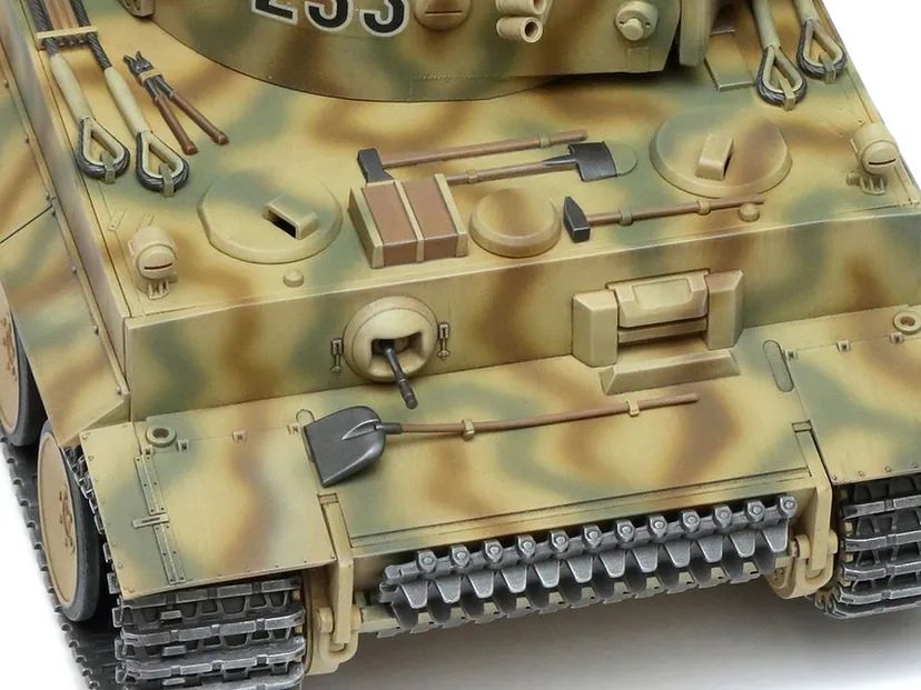 German Heavy Tank Tiger I Early Prod. Eastern Front 1/48 Kit di Montaggio Tamiya - 32603