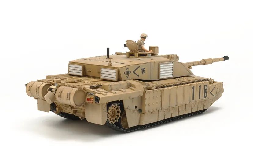 British Tank Challenger 2 Desertised 1/48 Kit di Montaggio Tamiya - 32601