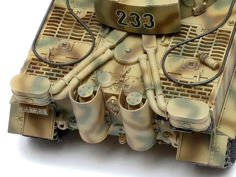German Heavy Tank Tiger I Early Prod. Eastern Front 1/48 Kit di Montaggio Tamiya - 32603