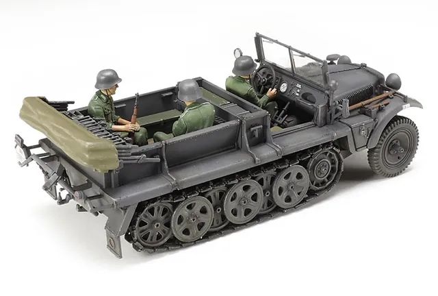 German 1T Half-Track Sd.Kfz 10 1/35 Kit di Montaggio Tamiya - 37016