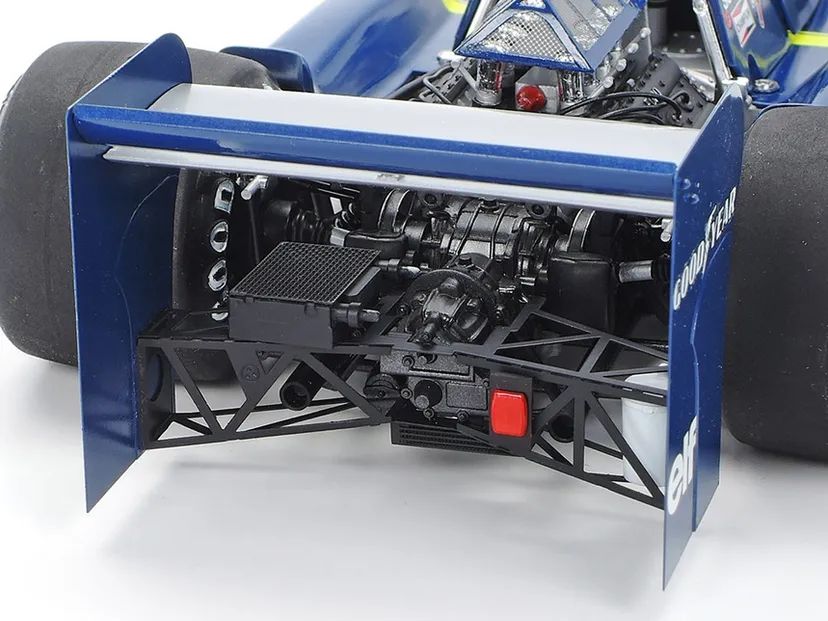 Tyrrell P34 6 Ruote Japan ’76 + Fotoincisioni 1/20 Kit di Montaggio Tamiya - 20058