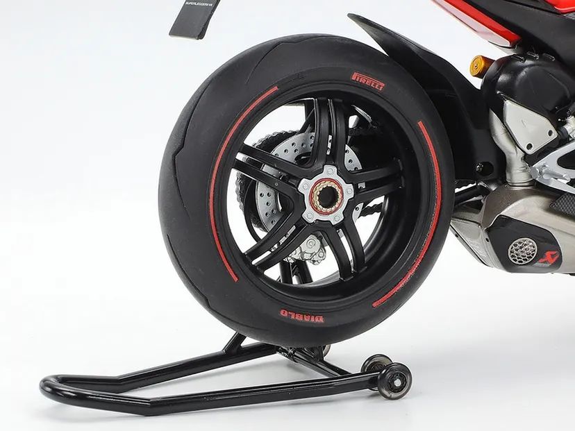 Ducati Superleggera V4 1/12 Kit di Montaggio Tamiya - 14140