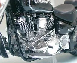 Yamaha XV1600 Road Star 1/12 Kit di Montaggio Tamiya
