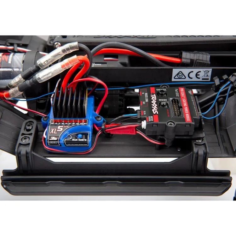 Sistema Avanzato di Controllo Luci TRX-4 PRO-SCALE (Power Module + Distribution Block) - 6591