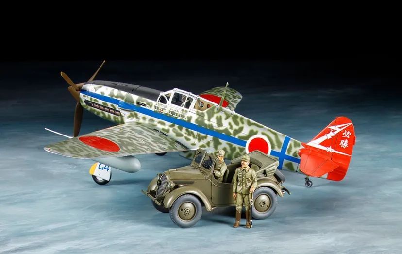 Kawasaki Ki-61-Id Hien Tony W/4X4 Light Vehicle Kurogane 1/48 Kit di Montaggio Tamiya