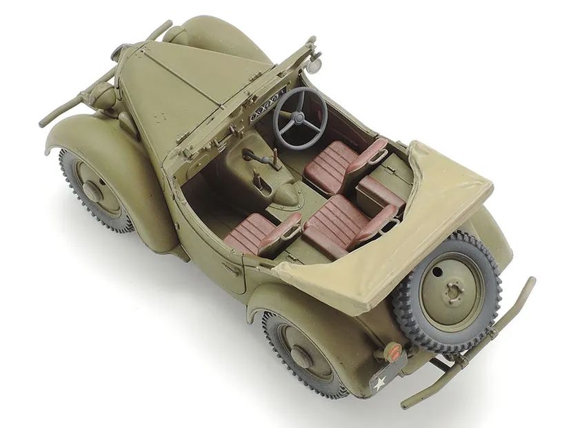Kawasaki Ki-61-Id Hien Tony W/4X4 Light Vehicle Kurogane 1/48 Kit di Montaggio Tamiya