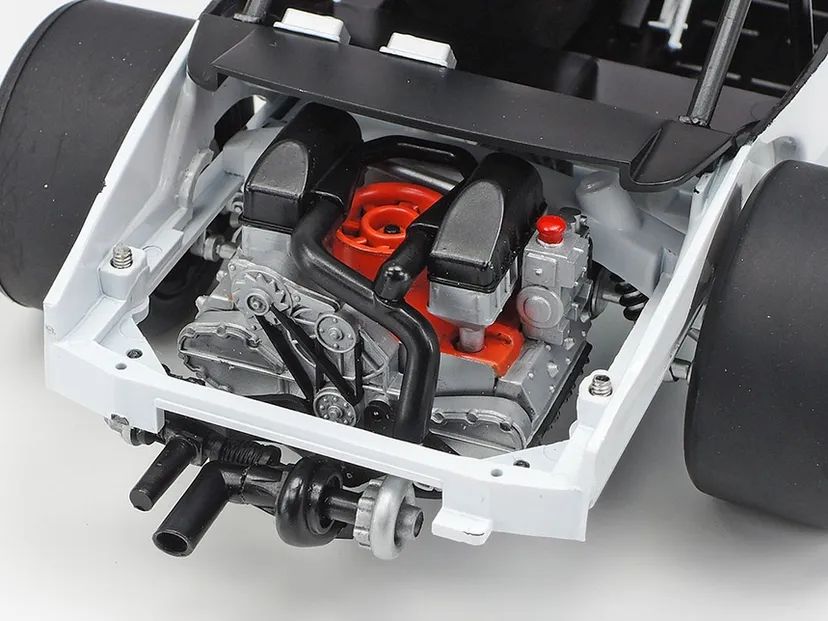 Porsche 935 Martini 1/20 Kit di Montaggio Tamiya