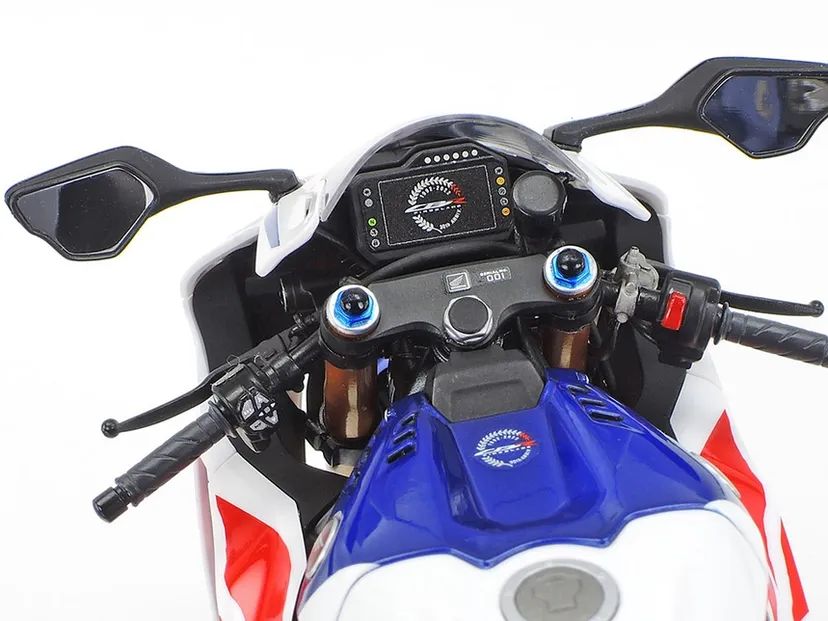Honda CBR1000RR-R Fireblade SP 30Th Anniversary 1/12 Kit di Montaggio Tamiya