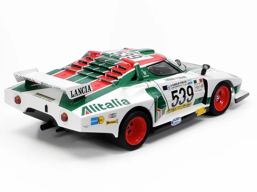 Lancia Stratos Turbo 1/24 Kit di Montaggio Tamiya