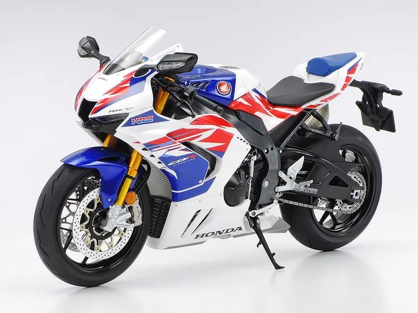 Honda CBR1000RR-R Fireblade SP 30Th Anniversary 1/12 Kit di Montaggio Tamiya