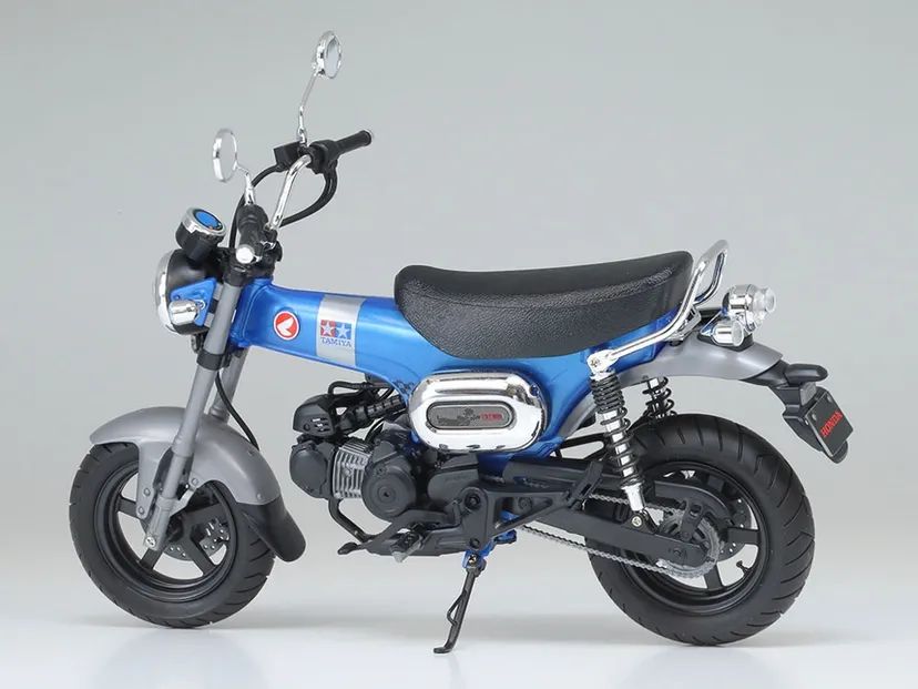 Honda Dax125 Tamiya Limited Edition 1/12 Kit di Montaggio