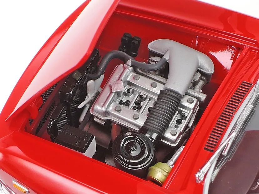 Alfa Romeo Giulia GTA Sprint 1/24 Kit di Montaggio Tamiya