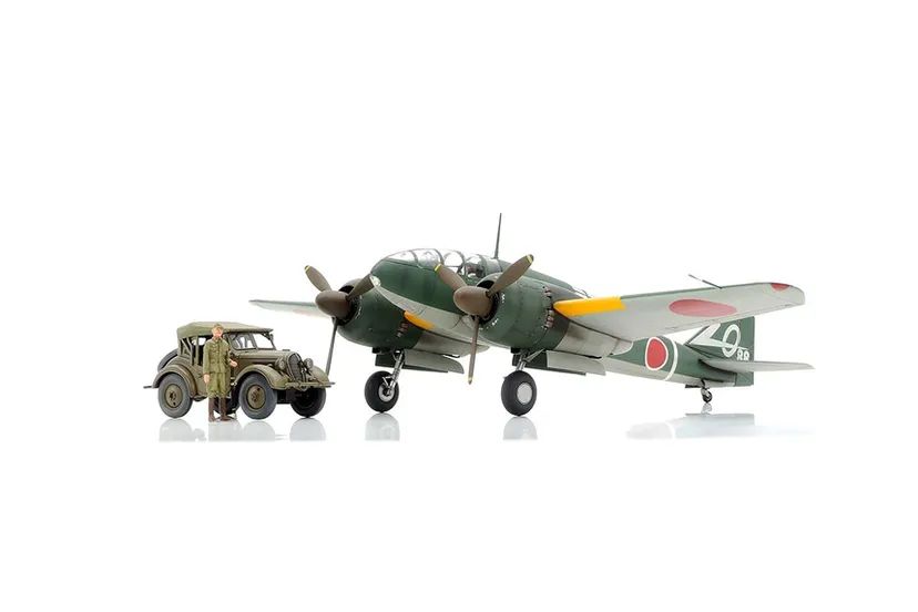 Mitsubishi KI-46 III Type 100 4x4 Light Vehicle Kurogane 1/48 Kit di Montaggio Tamiya