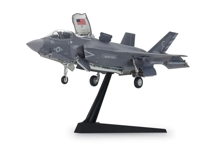 Lockheed Martin F-35 B Lightning II 1/72 Kit di Montaggio Tamiya