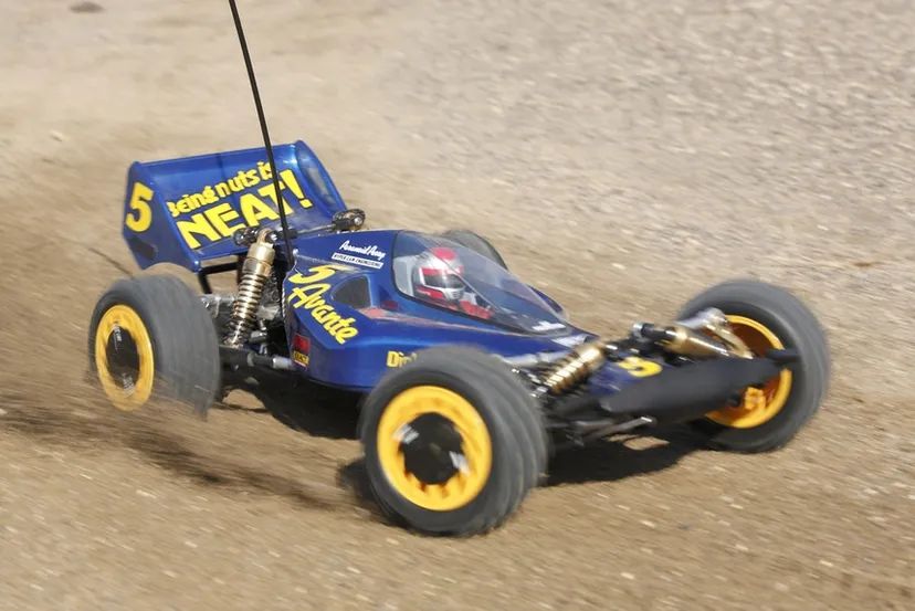 Avante 2011 Tamiya