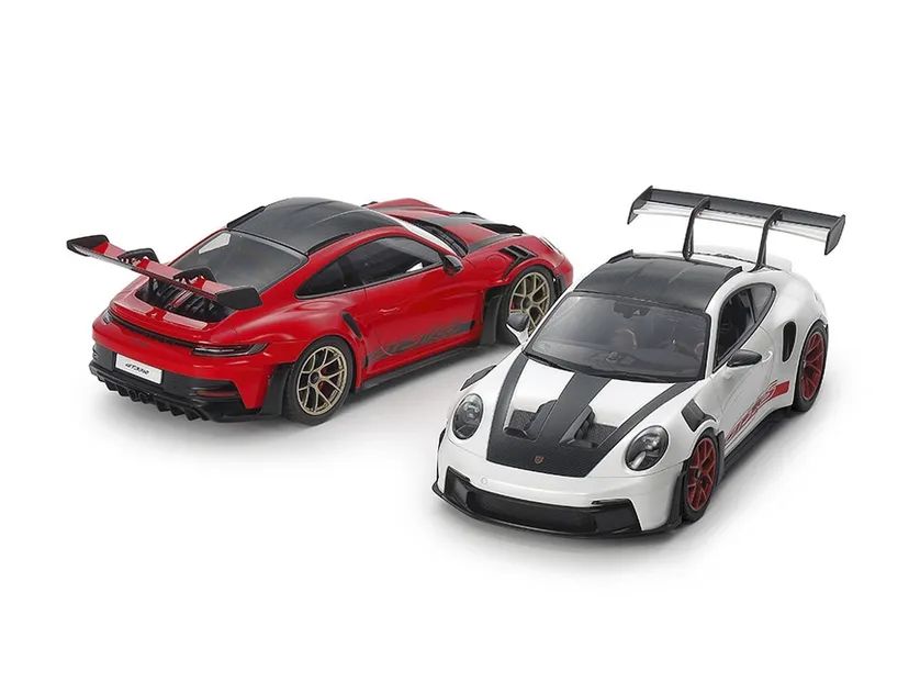 Porsche 911 GT3 RS (992) 1/24 Kit di Montaggio Tamiya