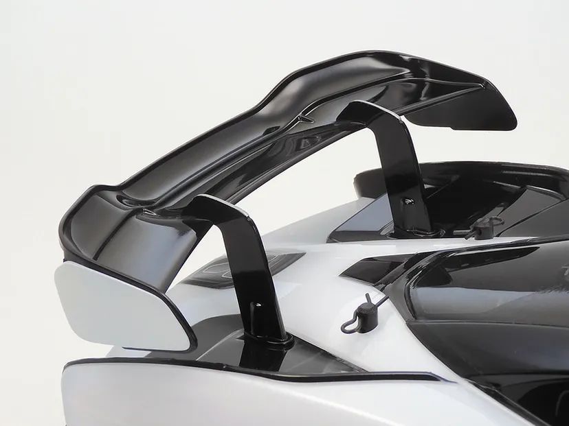 McLaren Senna TT-02 Tamiya