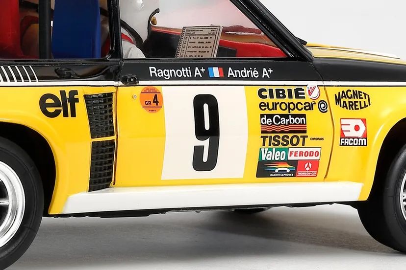 Renault 5 Turbo Rally 1/24 Kit di Montaggio Tamiya