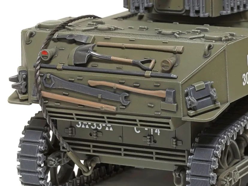 US Light Tank M5A1 Stuart 1/48 Kit di Montaggio Tamiya