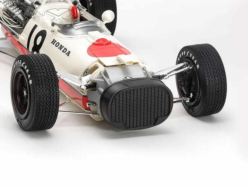 Honda RA273 W/Photo-Etched Parts 1/12 Kit di Montaggio Tamiya