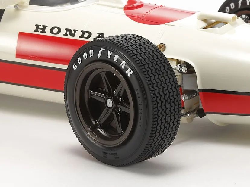 Honda RA273 W/Photo-Etched Parts 1/12 Kit di Montaggio Tamiya