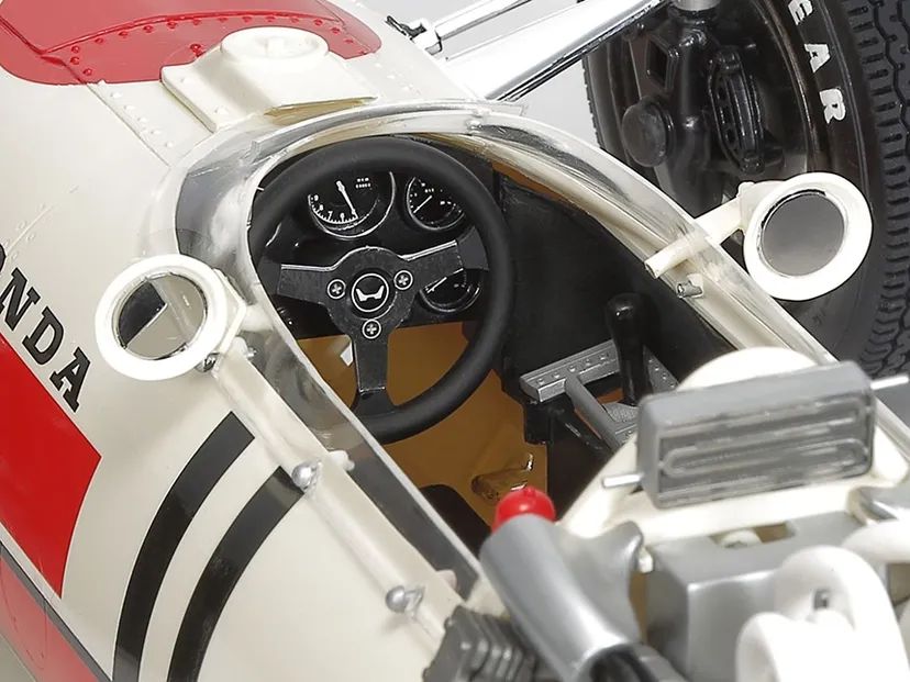 Honda RA273 W/Photo-Etched Parts 1/12 Kit di Montaggio Tamiya