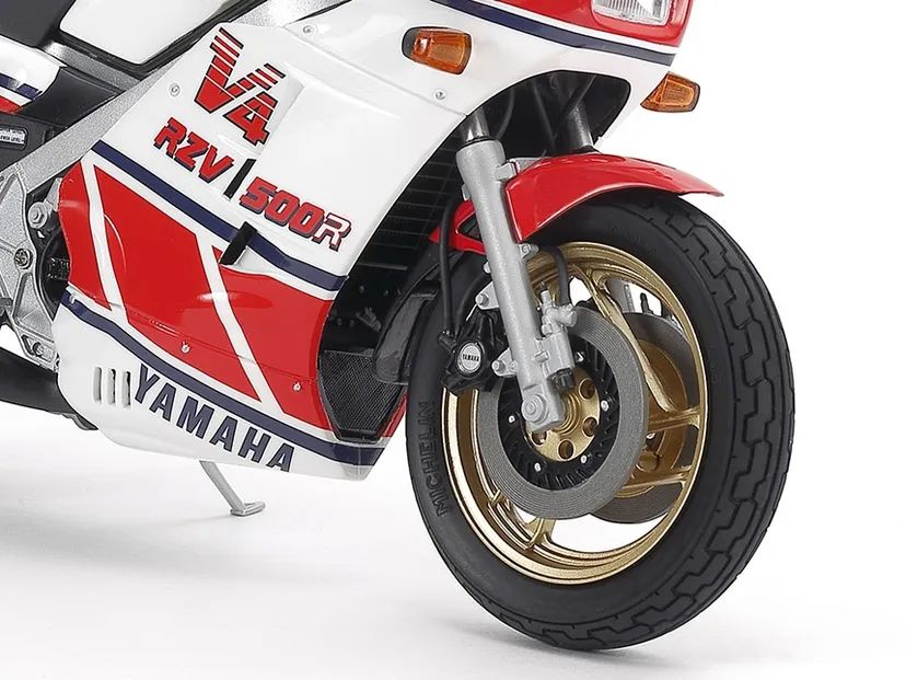 Yamaha RZV500R Kit CF437 1/12 Kit di Montaggio Tamiya