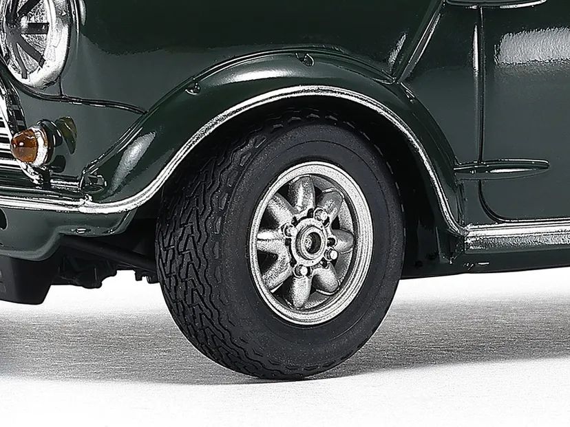 Morris Mini Cooper Racing 1/24 Kit di Montaggio Tamiya